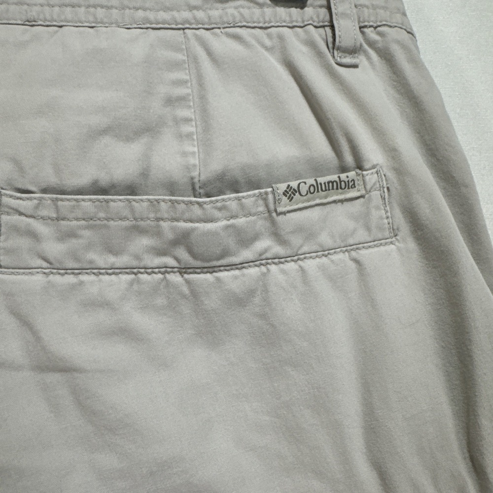Columbia Cargo Shorts Men's Size 32 Beige 9" Inseam Hiking Outdoor‎ Casual - Picture 10 of 11